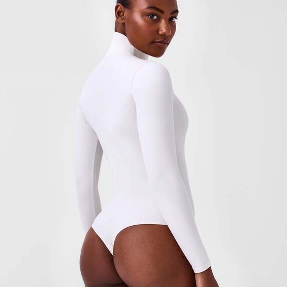 SPANX Suit Yourself Ribbed Long Sleeve Turtleneck Bodysuit | Cream - Picture 4 of 13